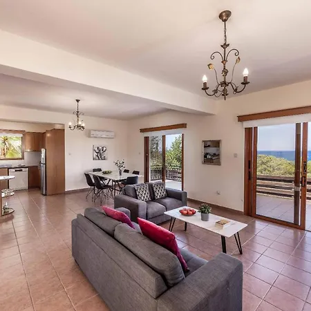Villa Korona Neo Chorio